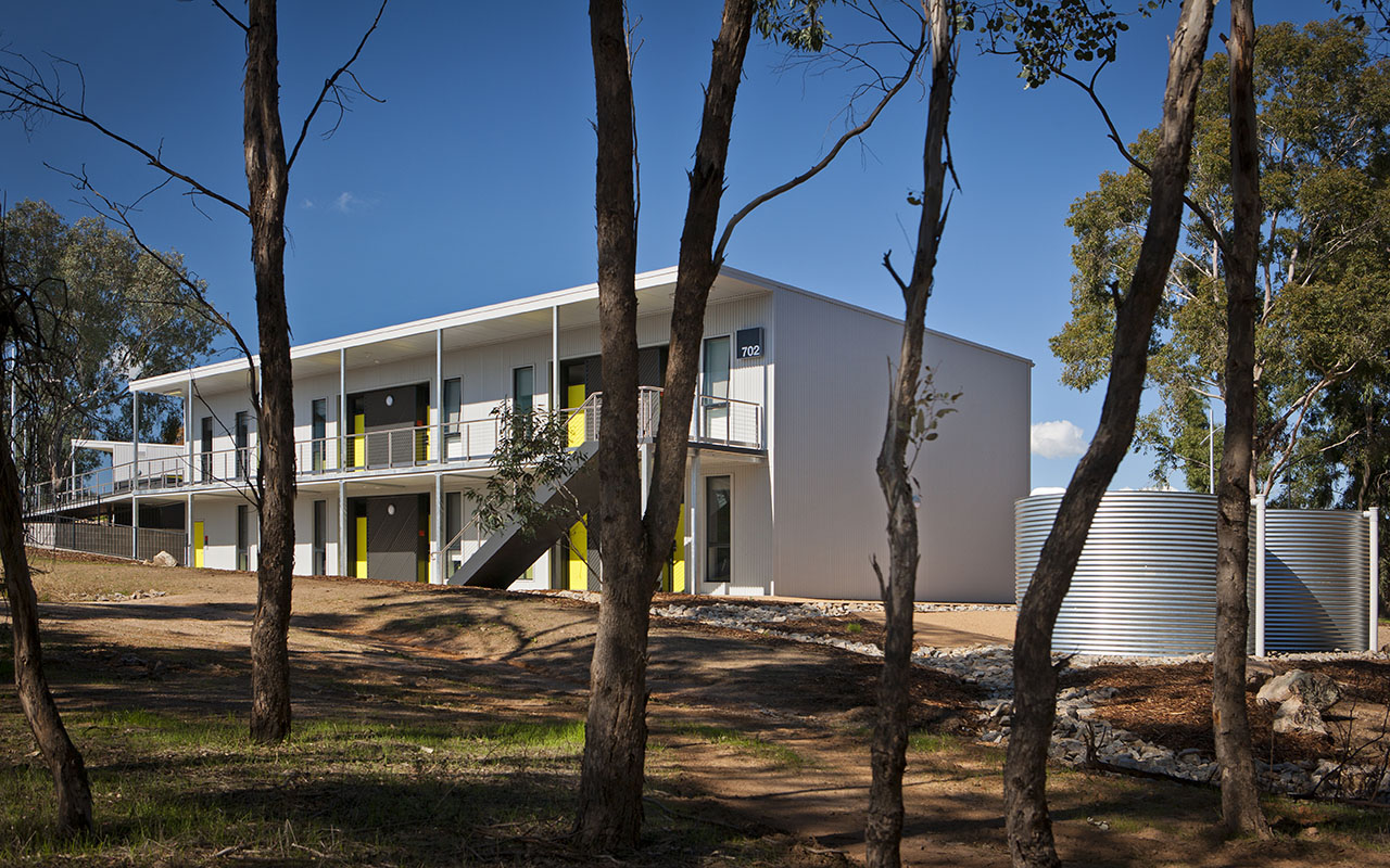 csu-student-residence-sports-facility-thurgoona-01