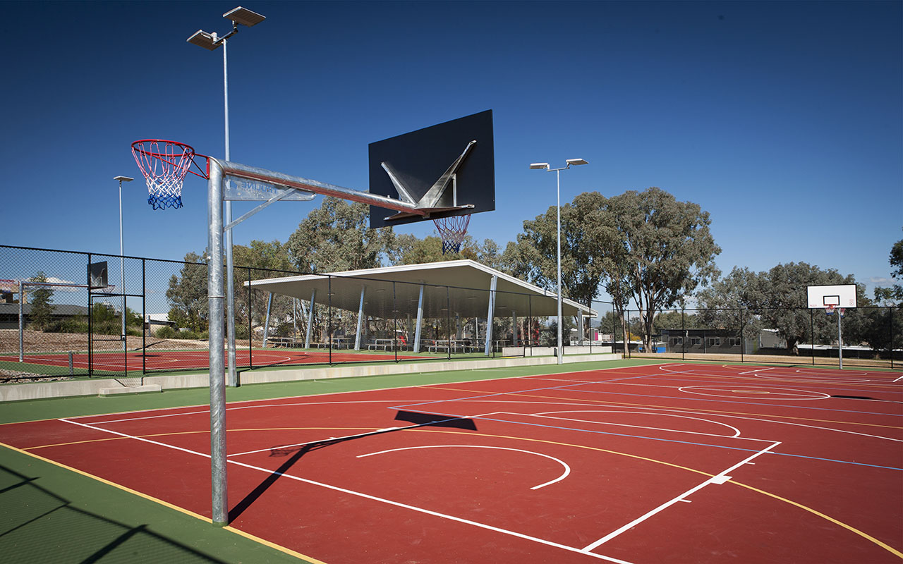 csu-student-residence-sports-facility-thurgoona-03