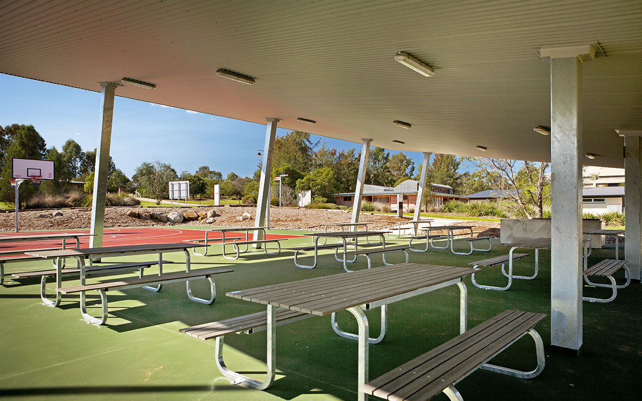 csu-student-residence-sports-facility-thurgoona-05