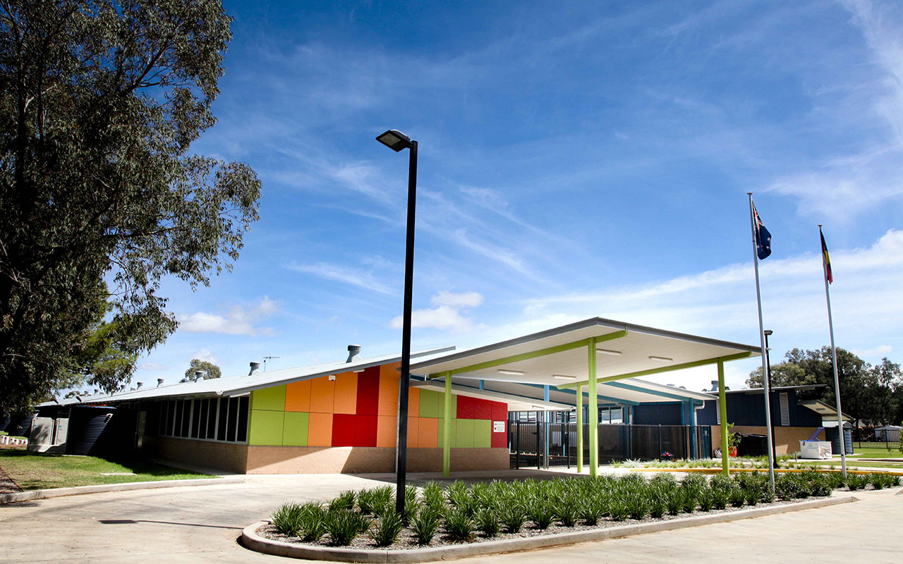 kalinda-school-griffith-01