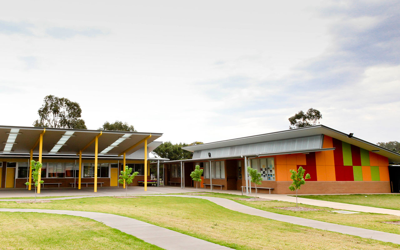 kalinda-school-griffith-03