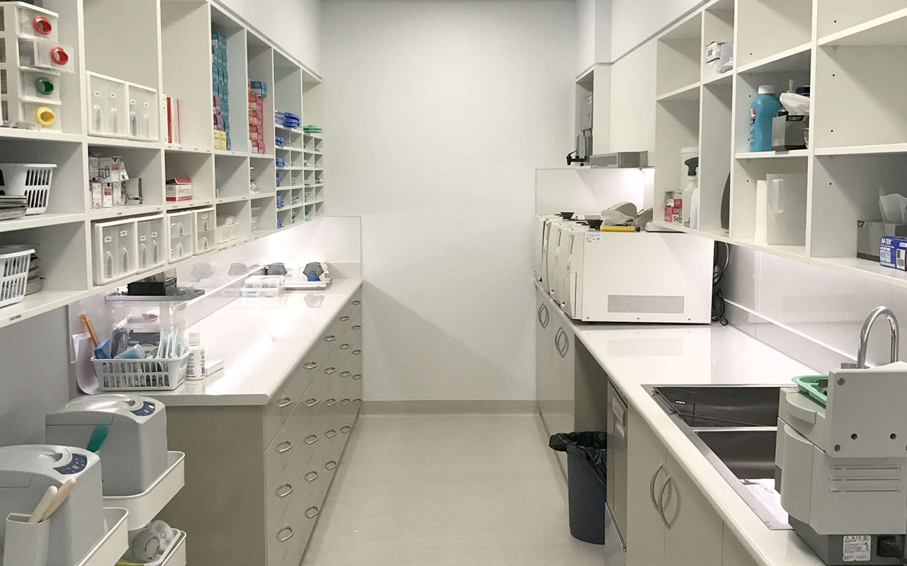 yambil-dental-care-surgery-05